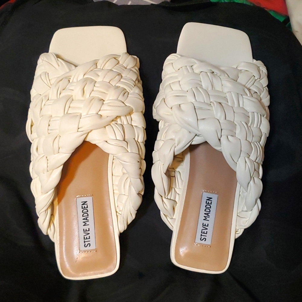 Steve Madden Slides